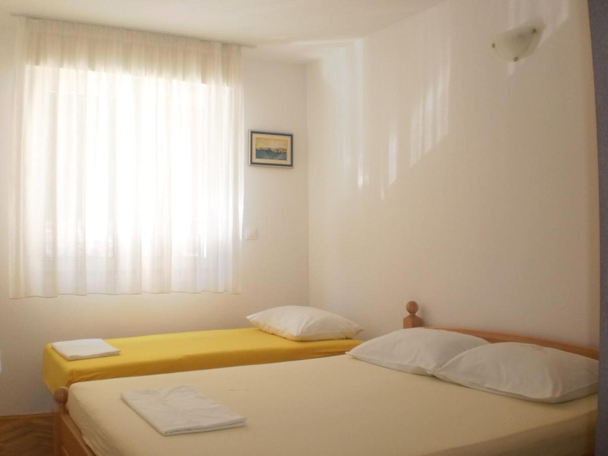 Apartment Lana Omiš Kültér fotó
