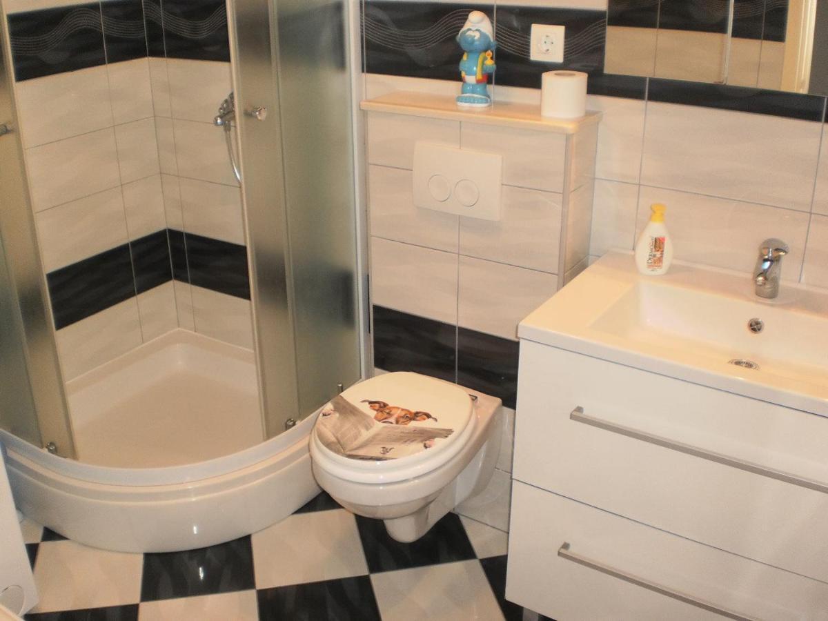 Apartment Lana Omiš Kültér fotó